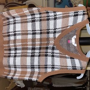 V-Neck Patterned Vest